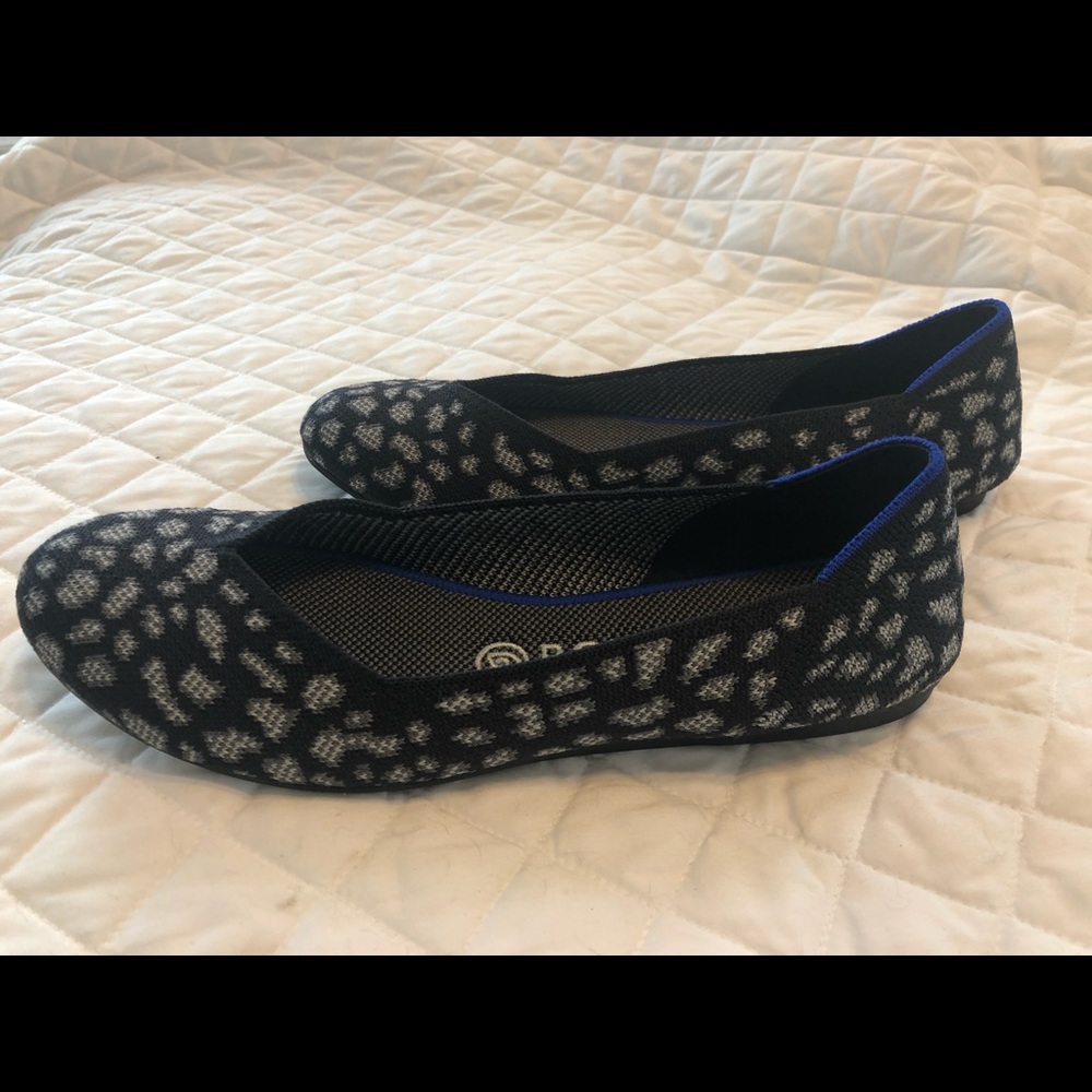🦄 🖤 Rothy’s Charcoal Kitten Flats size 8.5 VGUC - Picture 3 of 4